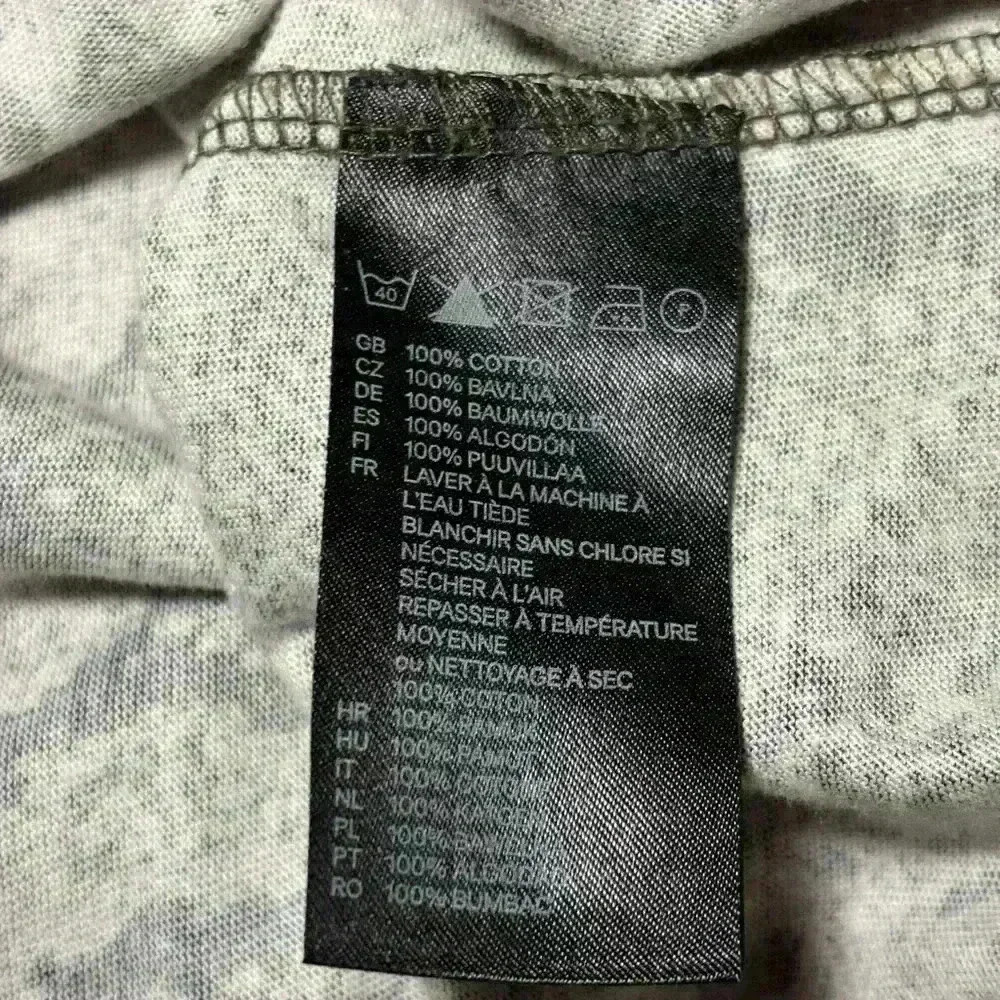 Womens size small h&m brand shirt, #E184 - Picture 4 of 5